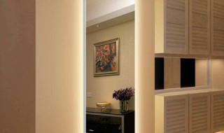 穿衣镜放在什么位置好（穿衣镜放在什么位置好?）