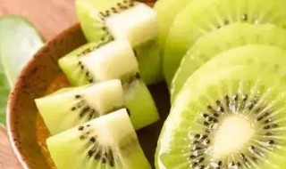 一天吃几个猕猴桃合适（一天吃几个猕猴桃合适?）