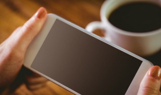 苹果手机第一次使用如何正确充电（苹果14第一次充电正确方法）