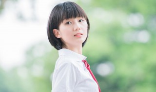 怎样跟女生聊天找话题（怎样跟女生聊天找话题的图片）