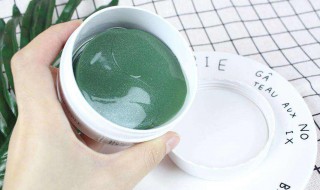 眼霜的正确涂抹方法 眼霜的正确涂抹方法去眼袋