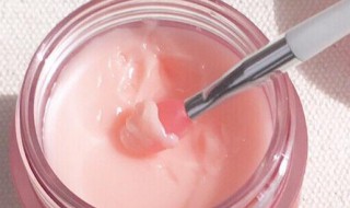 唇膜的正确使用方法（唇膜的正确使用方法多久用一次）