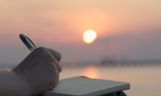 讽刺耍心机的人的句子 讽刺耍心机的人的句子 虚伪