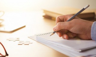 不羡慕别人的经典语句（谁也不羡慕别人的经典语句）