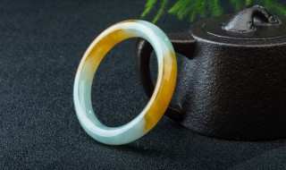 戴玉镯的好处（戴玉镯的好处和禁忌）