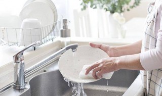 碗碟怎么处理干净（碗碟怎么处理干净视频）