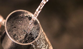 酒曲的发酵方法（酒曲的发酵方法有几种）