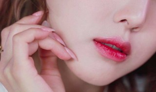 唇边长粉刺怎么处理 唇边长粉刺怎么处理掉