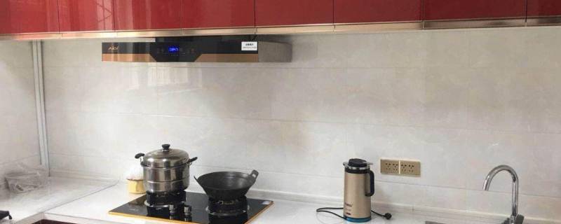 壁挂炉烟囱冒热气正常吗 壁挂炉烟囱冒热气正常吗怎么回事