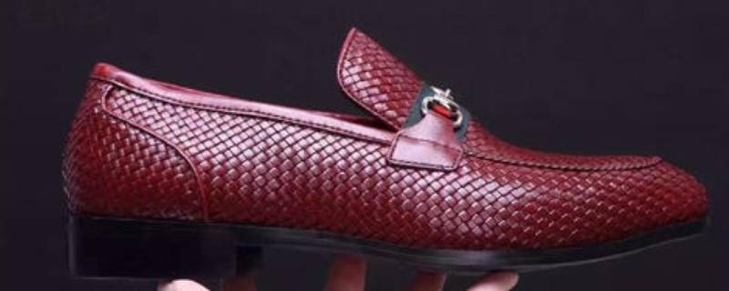 胎牛皮是什么皮 水洗胎牛皮是什么皮