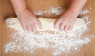 发面可以放冰箱发酵吗 面能不能放冰箱发酵